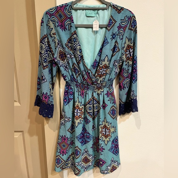 Judith March Dresses & Skirts - Patterned dress
